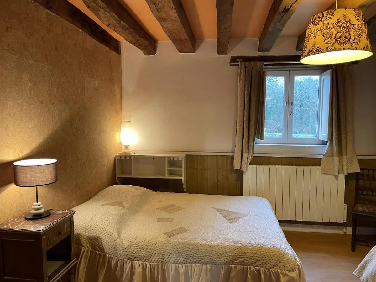 Gite De Charme Au Coeur Du Bocage Bourbonnais, Avec Activites Variees Et Confort Familial - Fr-1-489-225 Noyant-d'Allier